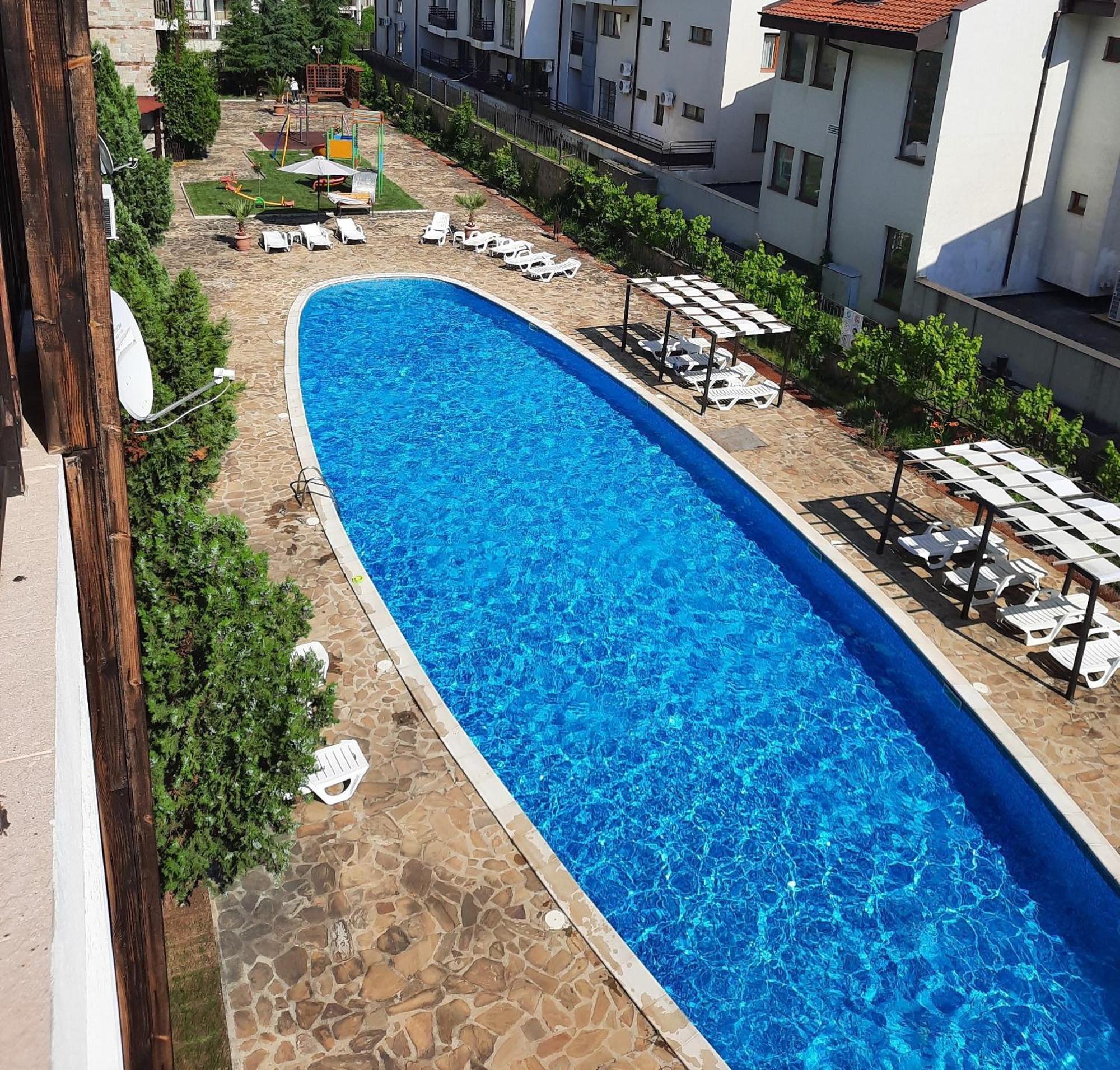 Апатаменти За Гости Sunshine И Glory Apartment Sveti Vlas Exterior foto