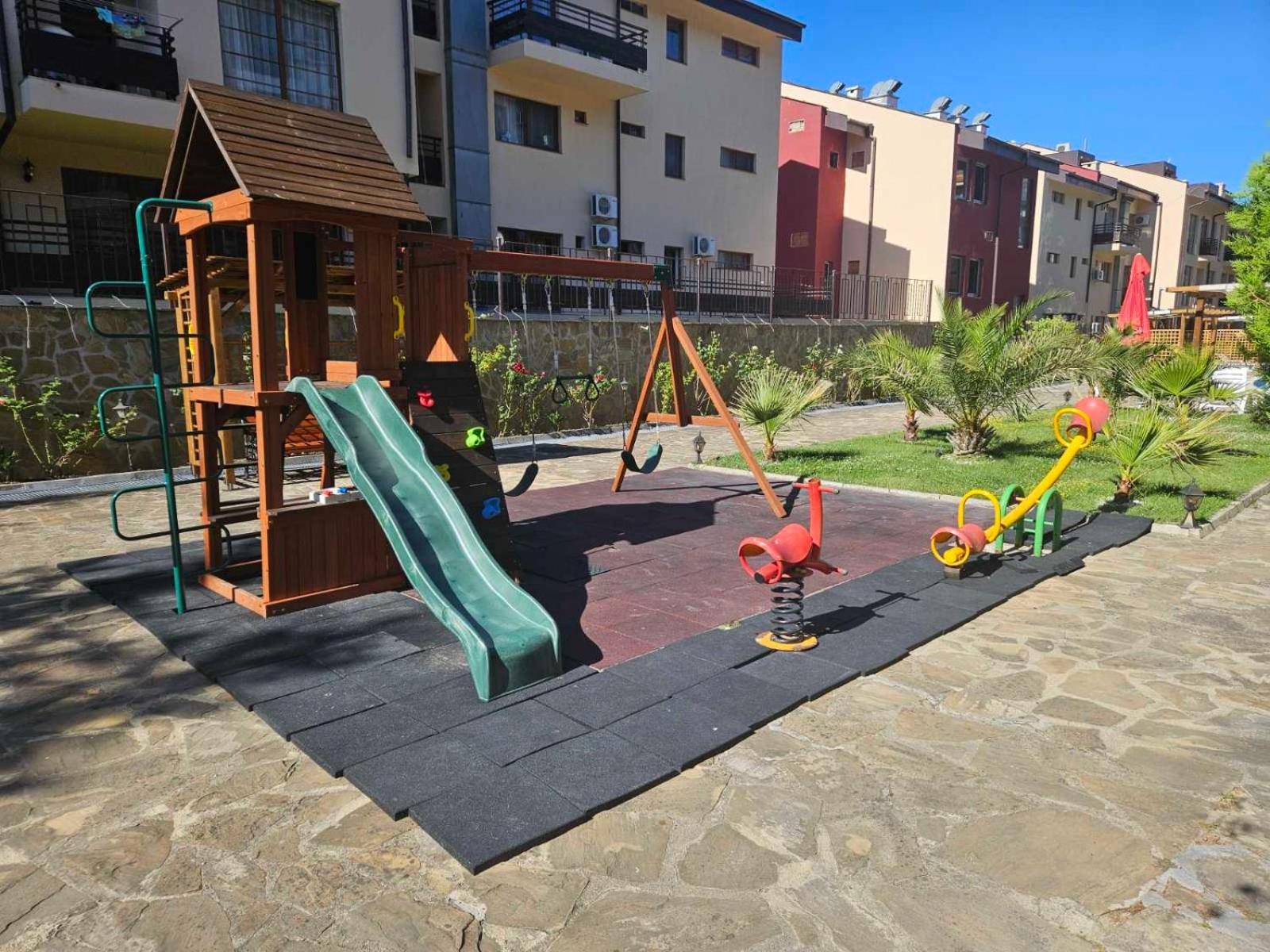 Апатаменти За Гости Sunshine И Glory Apartment Sveti Vlas Exterior foto